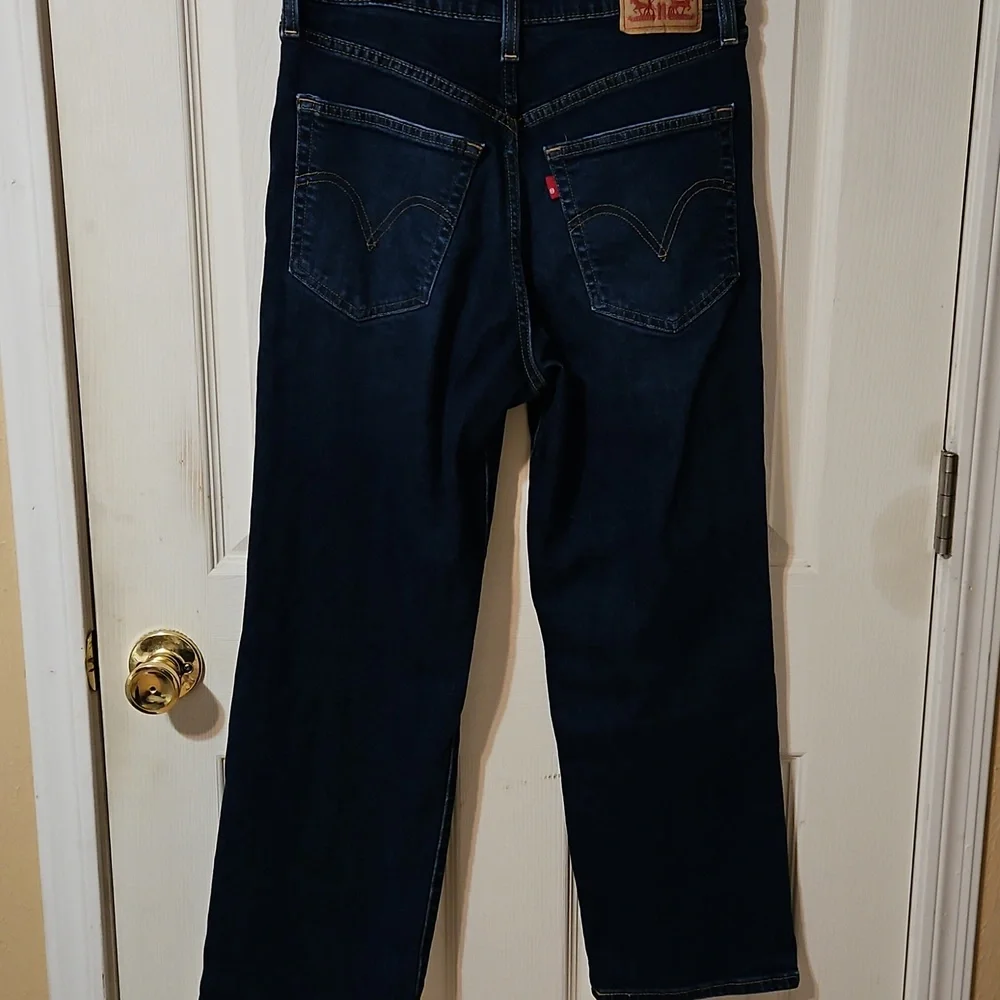 Levi's Distressed Ribcage Straight Ankle  Button-Fly Jeans - Picture 4 of 4